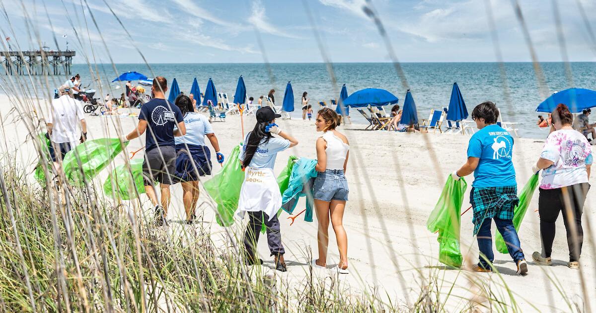 Myrtle Beach cleanup after Fourth of July | News - Vimarsana News
