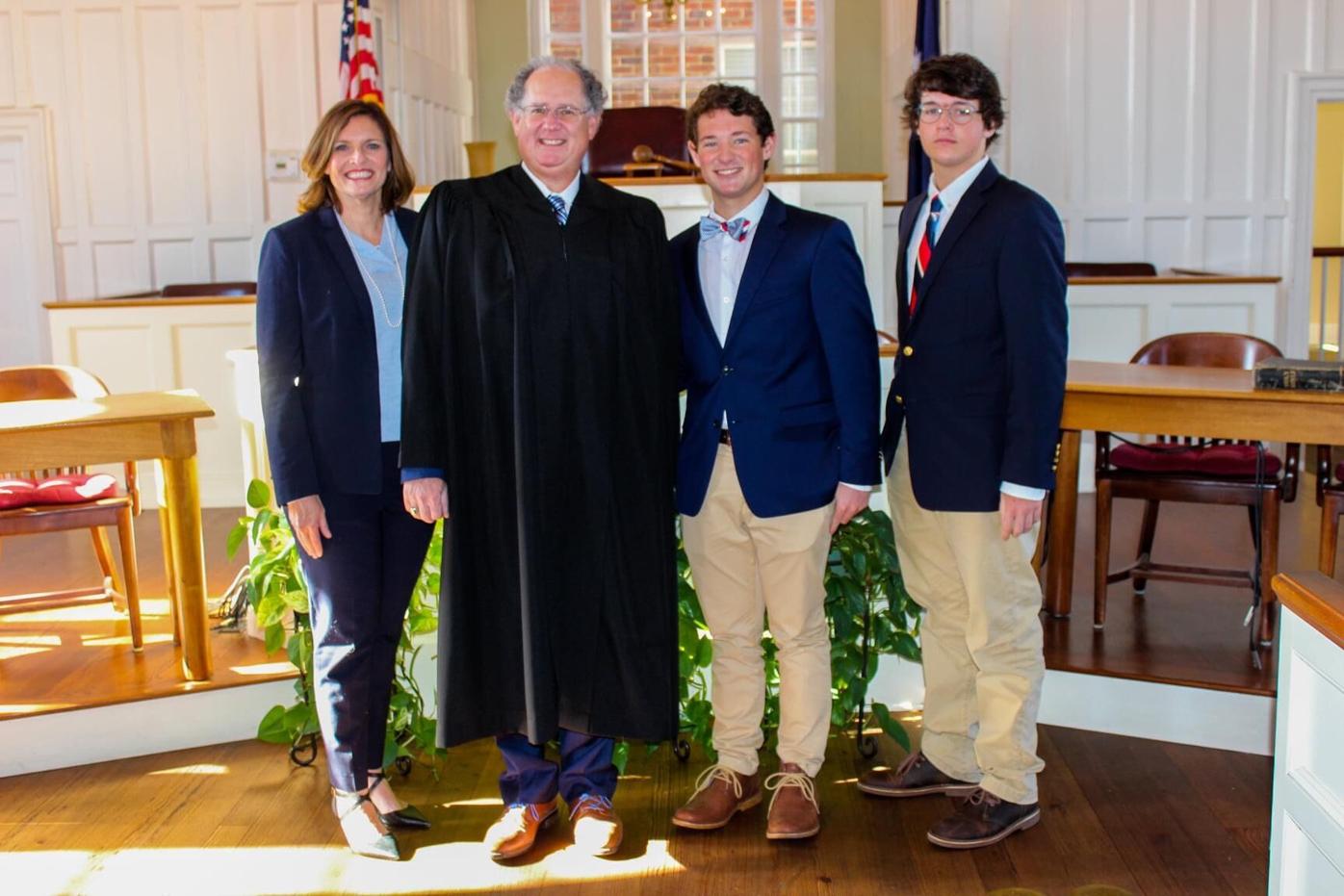 Graves, Long join Conway's court team | News | myhorrynews.com