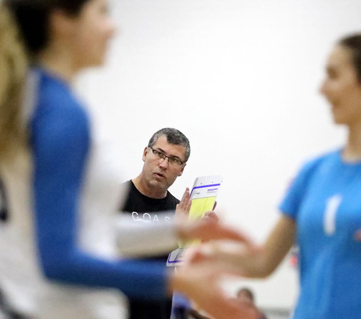 0118 volleyball_JM03.JPG