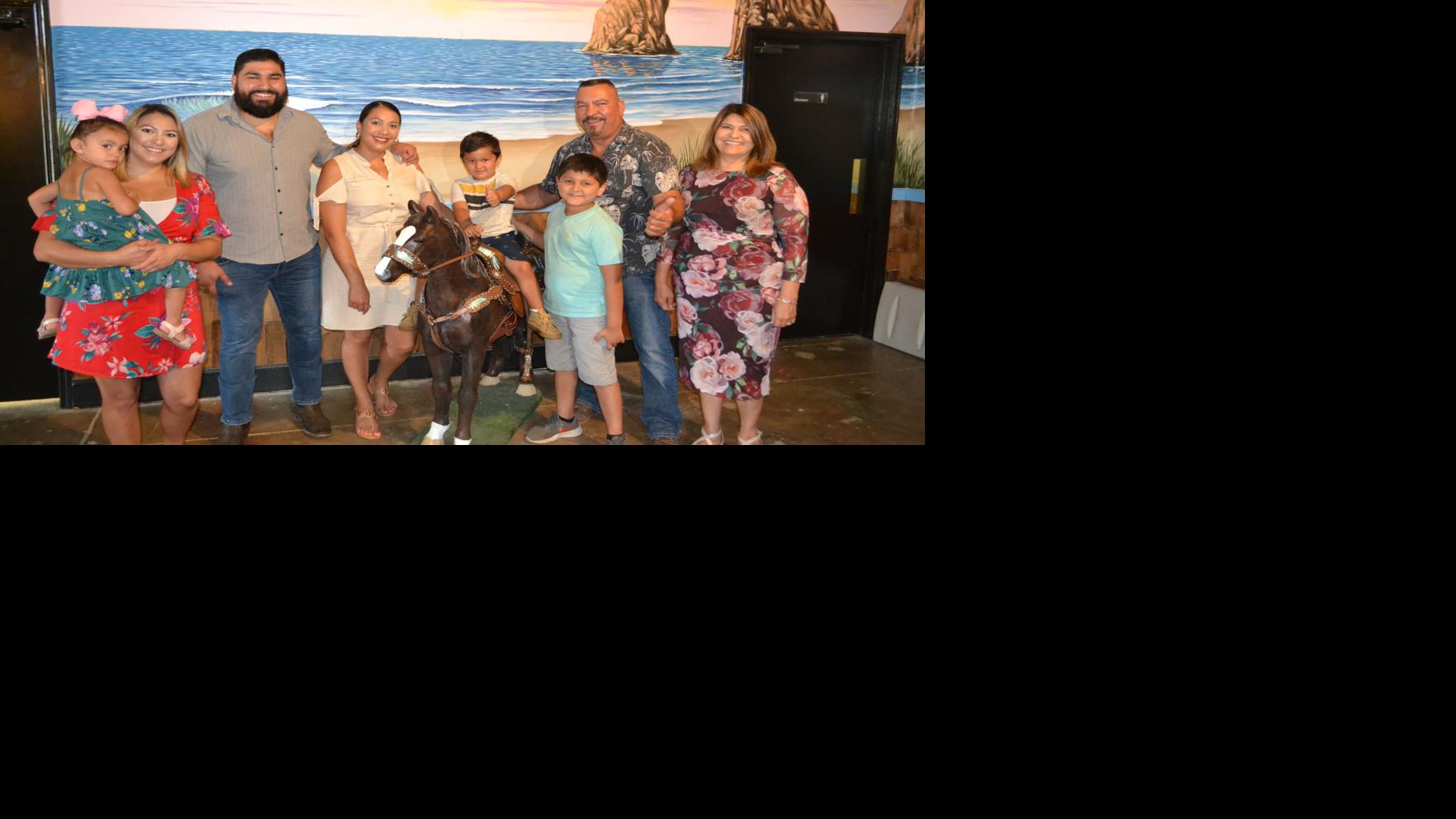 Ruiz Family Brings Authentic Mexican Dishes To Surfside Beach News Myhorrynewscom