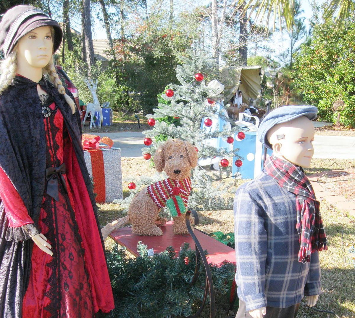 Carolina Forest Home S Christmas Decorations Always Turn Heads