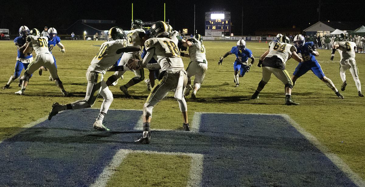 1127 NMB MB football_JM06.JPG
