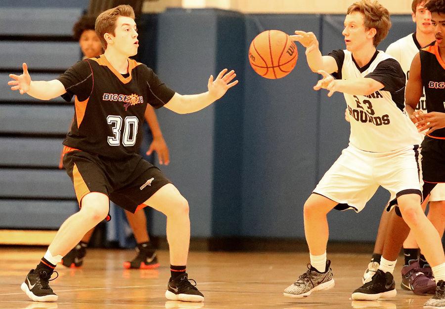 Local Hoops Team Wins National Crown Basketball Myhorrynews Com