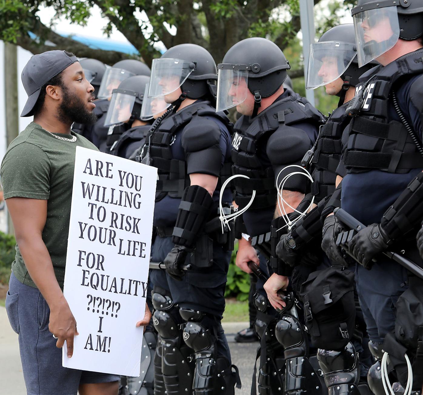 What happened Sunday: from a peaceful march to a standoff on Mr. Joe White  Avenue | Myrtle Beach | myhorrynews.com