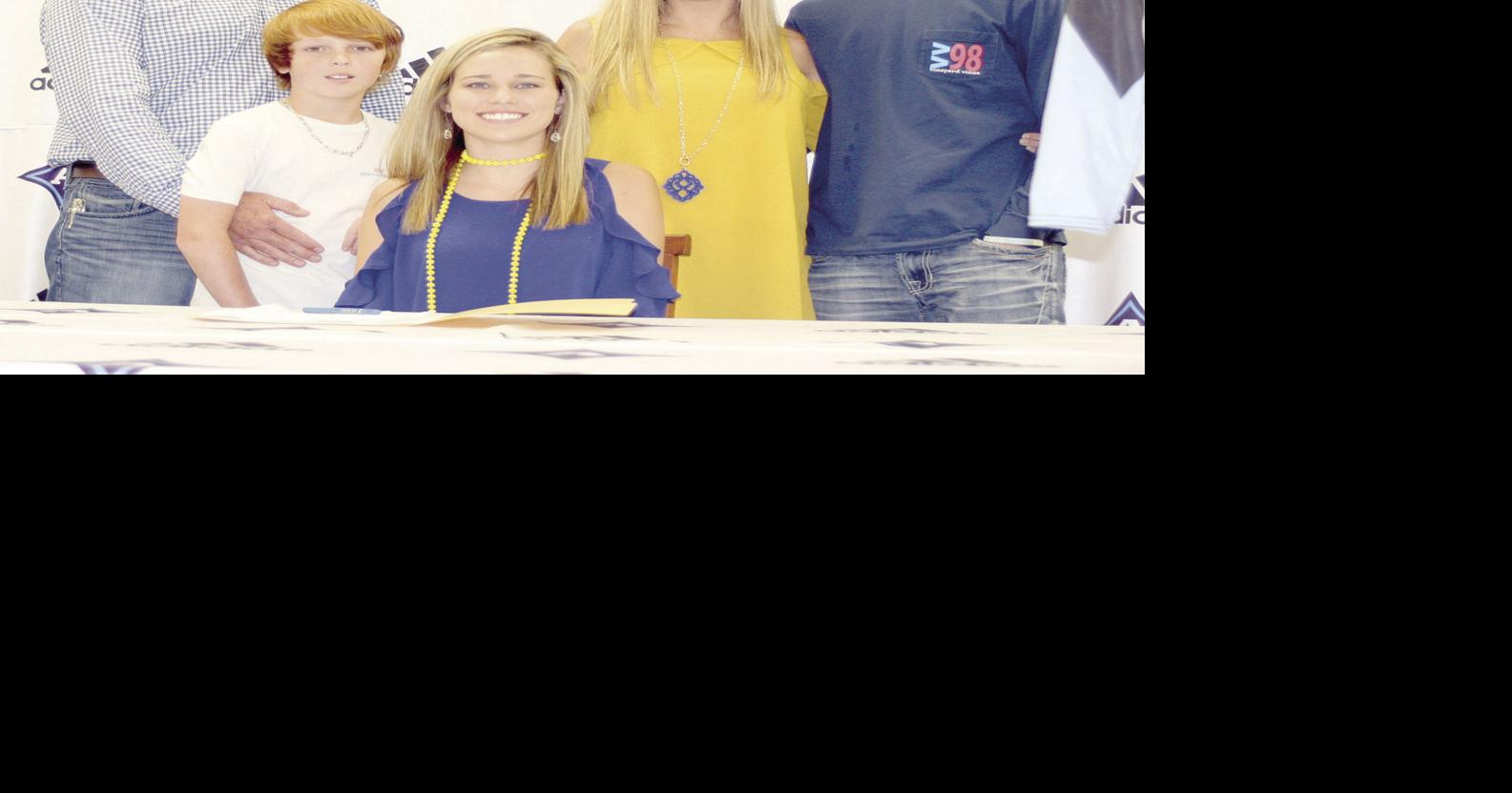 Blue Jackets’ Bell to play volleyball for Lancers Aynor