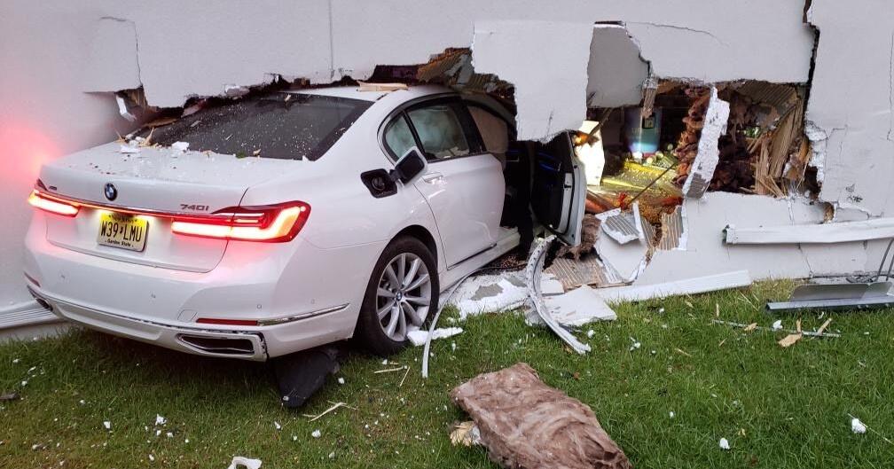 Car crashes into store in North Myrtle Beach | North Myrtle Beach ...