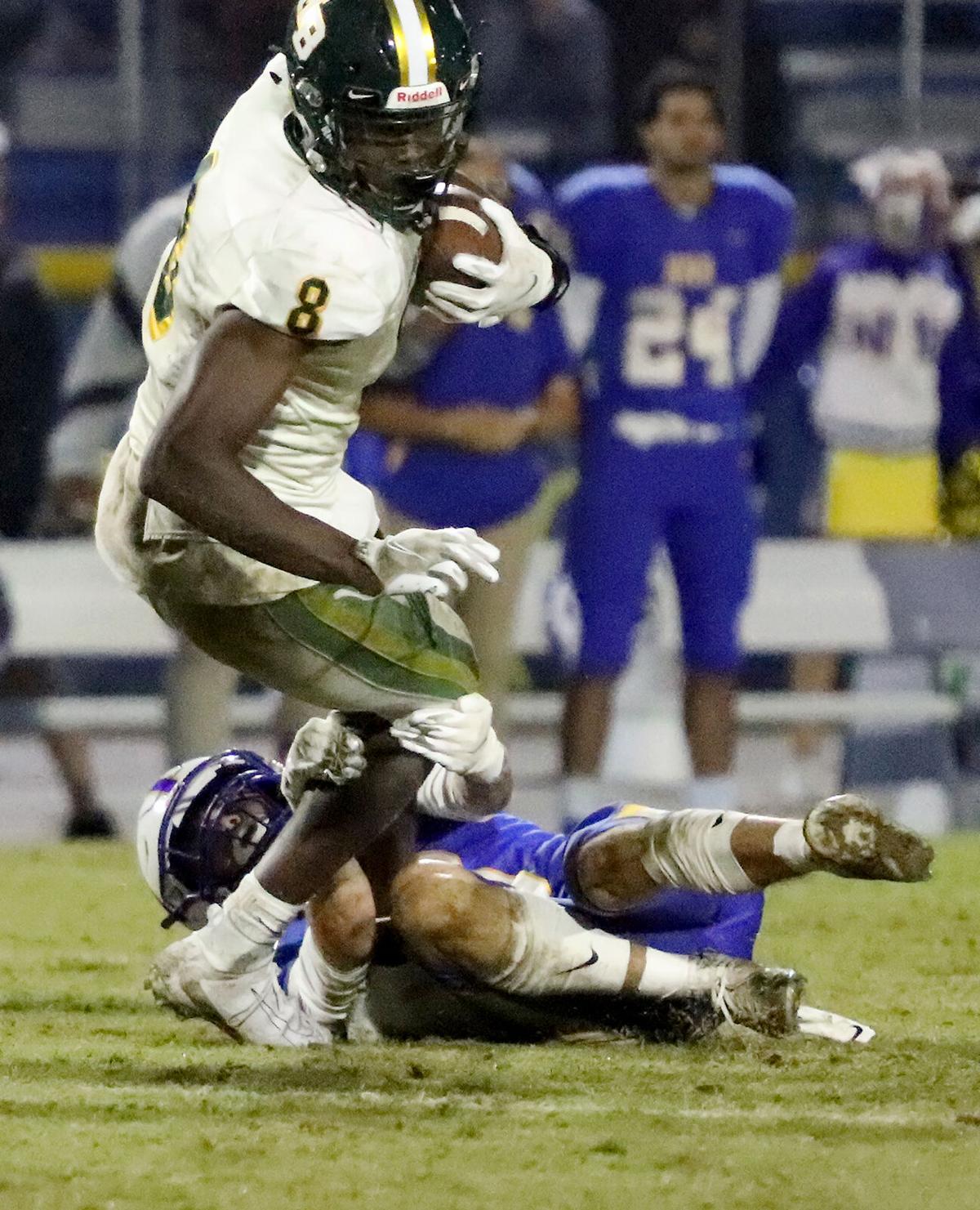 1127 NMB MB football_JM29.JPG