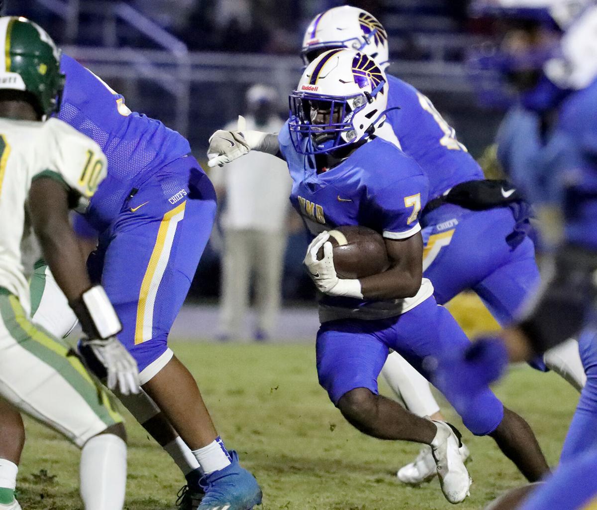 1127 NMB MB football_JM35.JPG