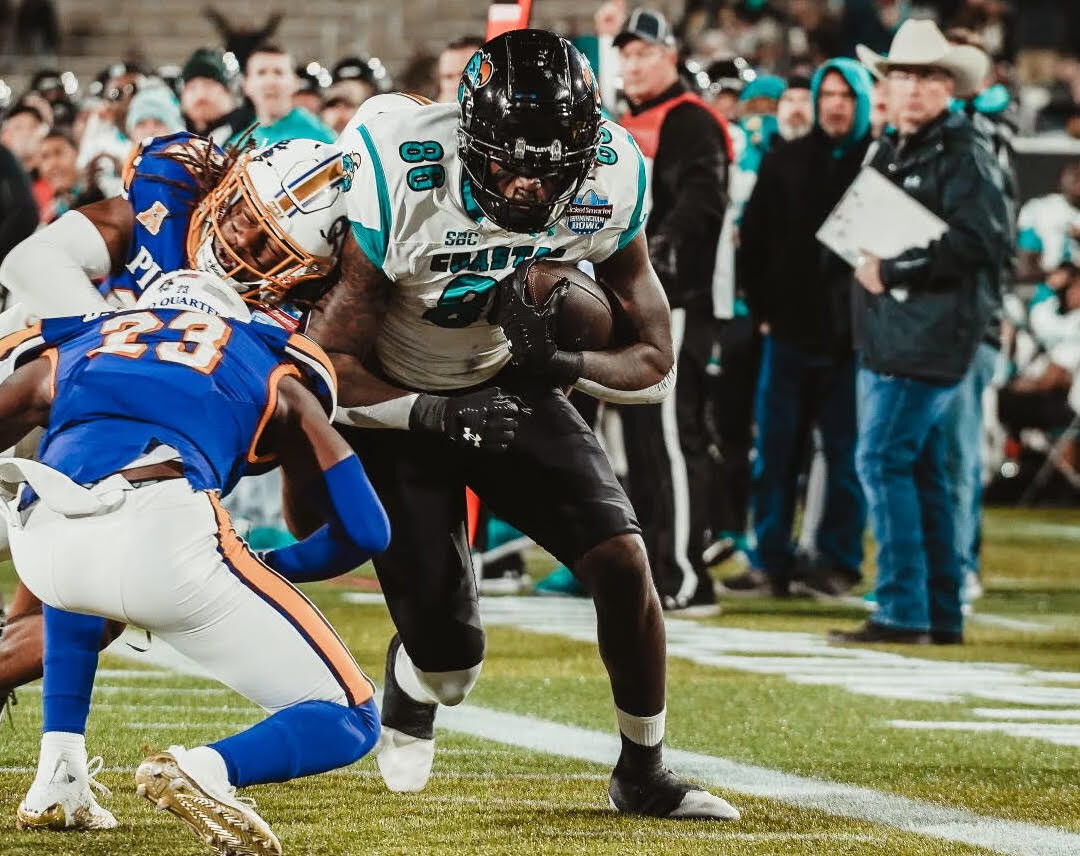 No. 9/11 Chanticleers Fall 37-34 in Overtime in FBC Mortgage Cure Bowl -  Coastal Carolina University Athletics