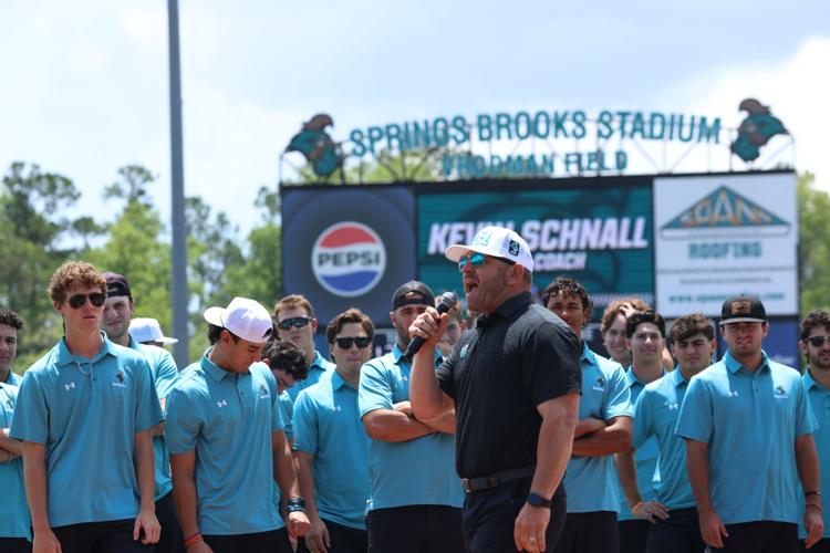 CCU Baseball Omaha sendoff (17).JPG