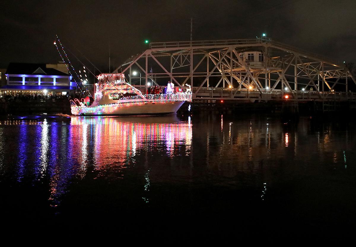 Intracoastal Christmas Regatta in North Myrtle Beach Gallery