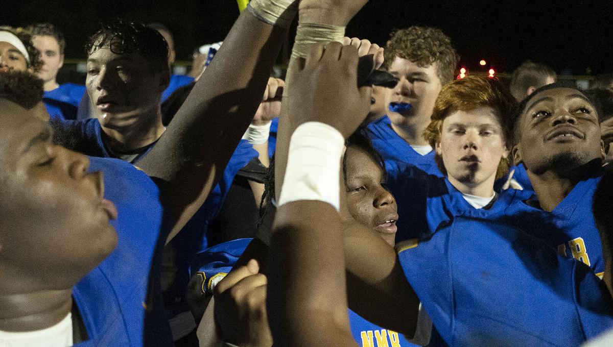 1127 NMB MB football_JM44.JPG