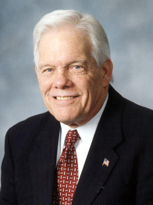 Gary Loftus (R)