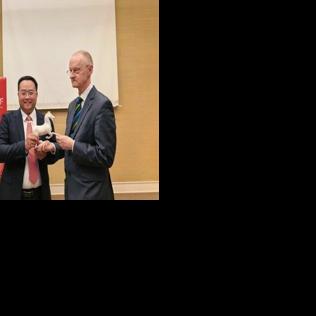 Xinhua Silk Road: Dehua unveils three visions in Geneva, promoting cultural exchange and industrial cooperation