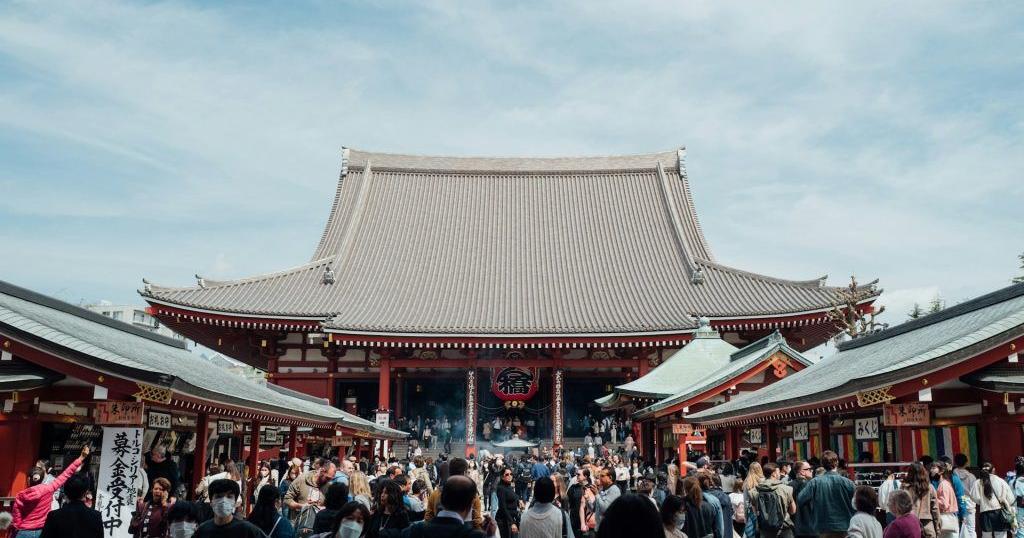 Younger Travellers Drive Demand for Low-Cost Tourism Options in Japan