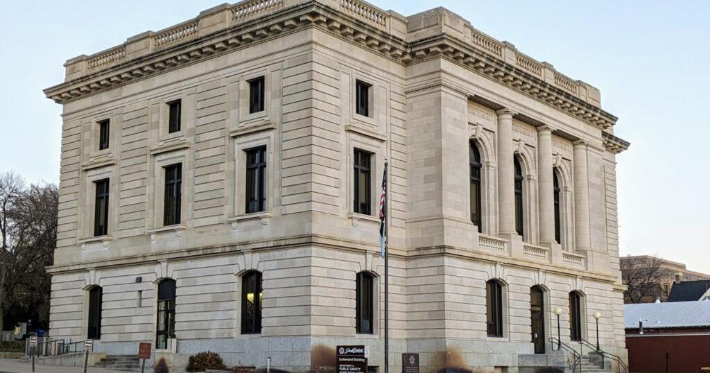 Law enforcement commission offers forgiveness for marijuana use - Vimarsana News