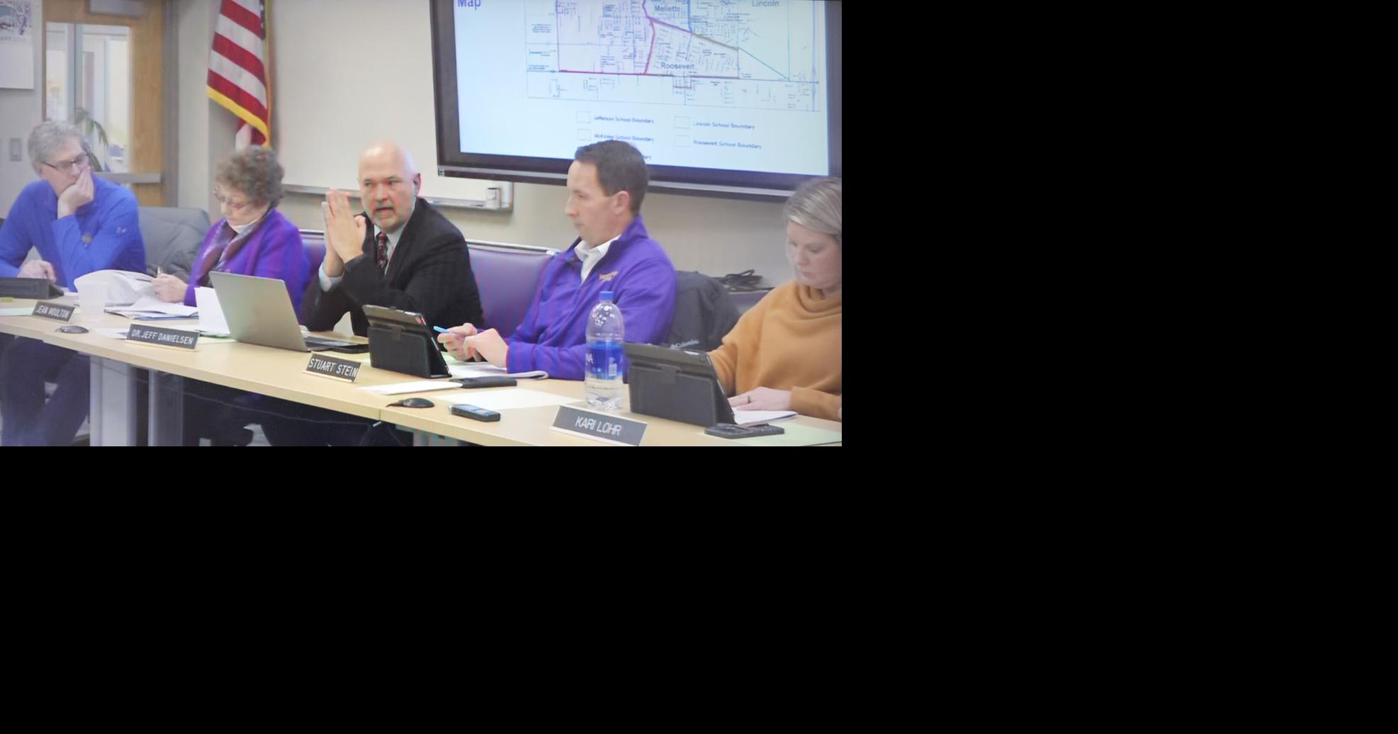 Superintendent presents elementary plan to Watertown School Board after