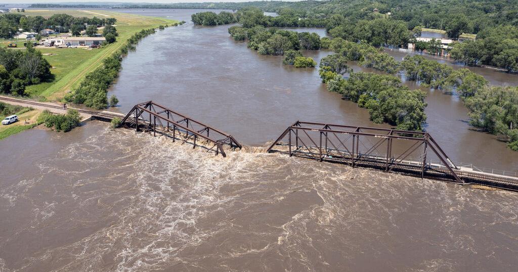 Bridge Collapsed Rails Collapsed rail bridge gets first of 2 controlled blasts in clean up ...