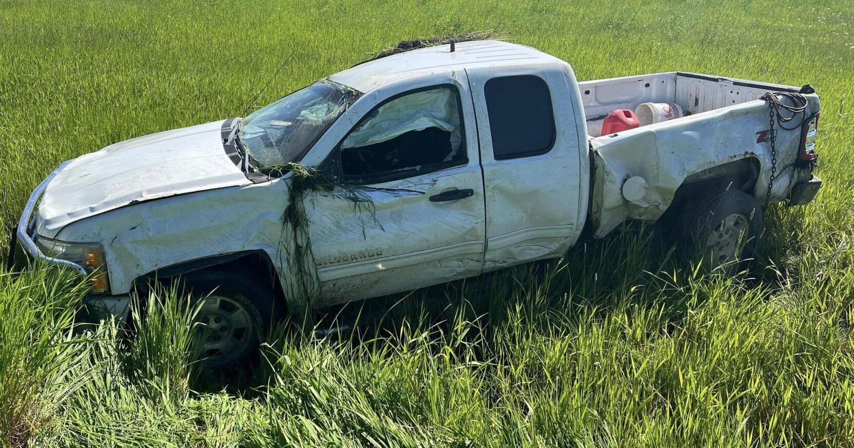 Two-Vehicle Collision Highlights Importance of Seatbelt Use - Vimarsana News