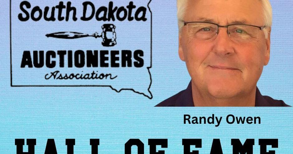 Like Father, Like Son: Randy Owen inducted into Auctioneers Hall of Fame - Vimarsana News