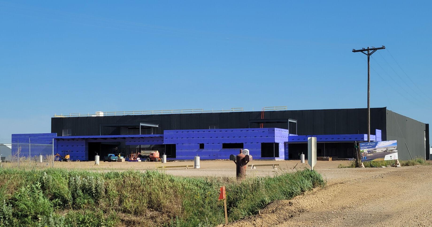 Bid award approved for center-hung scoreboard for Prairie Lakes Ice Arena - Vimarsana News