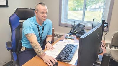 Arnold Police Detective Cpl. Josh Wineinger shows how he used Flock, a license plate-reading system, to identify a car leaving the scene of an accident case.