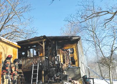 Fire destroys home south of Arnold