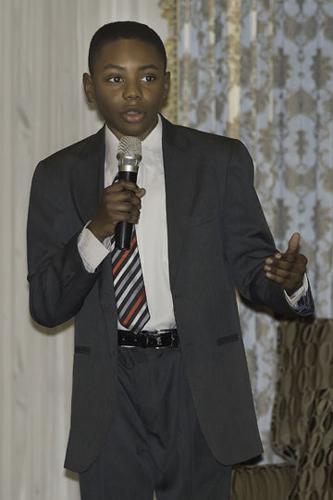 Ted Howell D4-25.jpg