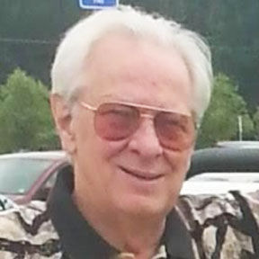 Fred E. Slade, 80, De Soto