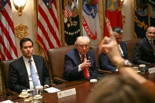 Some attendees at the Conservative Political Action Conference want Trump to lead his cabinet into a third term