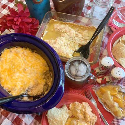 My Leader Yummy: Slow Cooker Tex-Mex Chicken and Deep-Dish Peach Pie