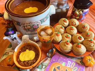 Halloween Slow-Cooked Chili, Pumpkin Pecan Muffins