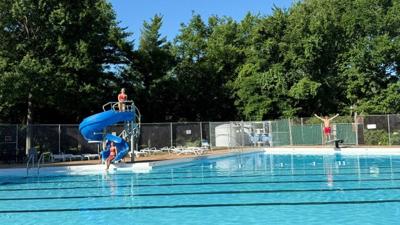 Crystal City Municipal Pool received equipment from Oak Valley Golf Course & Resort.