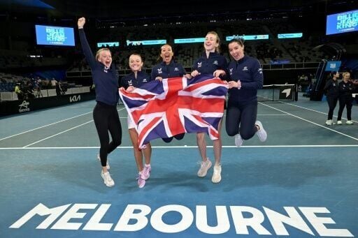 (L-R) Britain's Harriet Dart, Katie Swan, team captain Anne Keothavong, Mika Stojsavljevic and Jodie Burrage celebrate after beating Australia to advance to the Billie Jean King Cup tennis final