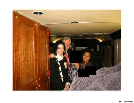 Bill Clinton (C) with US singers Michael Jackson (L) and Diana Ross at an undisclosed location as the Justice Department began releasing the long-awaited records