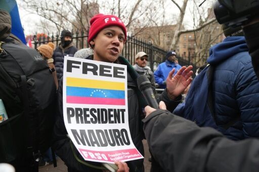 Demonstrator supporting ousted Venezuelan president Nicolas Maduro gathered outside the courthouse
