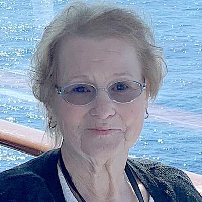 Latham, Linda web.jpg