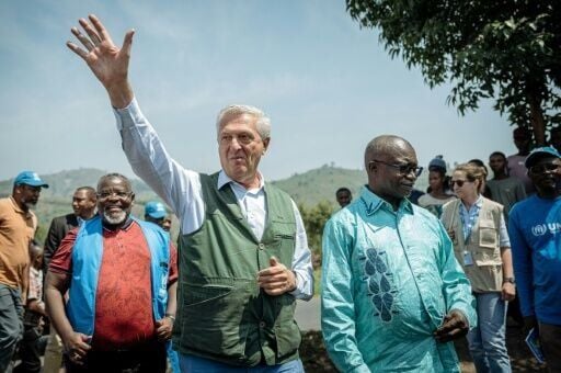 Grandi urged countries to work together to solve the world's problems