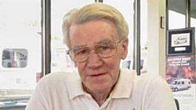 Dwyer, Raymond web.jpg