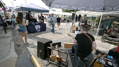 About 750 people attended last year’s Cigar Box Guitar Music Festival. This year’s festival will be held from 11 a.m. to 7 p.m. Saturday outside the 21 Rock Grill and Bar, 1 Meramec Heights Shopping Center, west of Arnold.