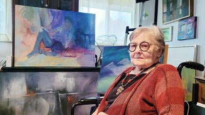 Jo Rezny McCredie taught art at Jefferson College and Fox and Windsor high schools.