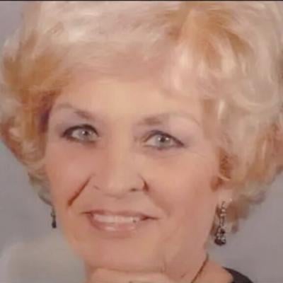 Hess, Carole