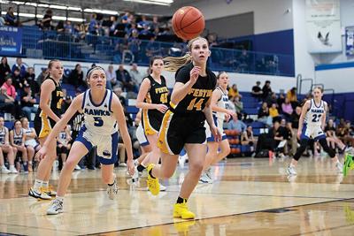 Ashley Hilton, Olivia Madden