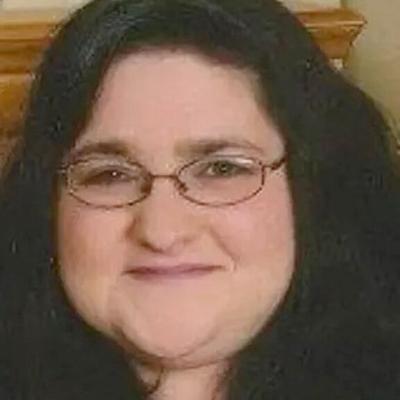 Gunnett, Trisha