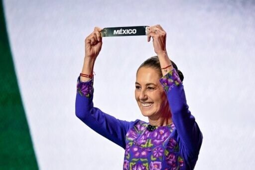 Mexico's President Claudia Sheinbaum wore purple -- a color denoting power and women's resistance -- for her first face-to-face meeting with her US and Canadian counterparts