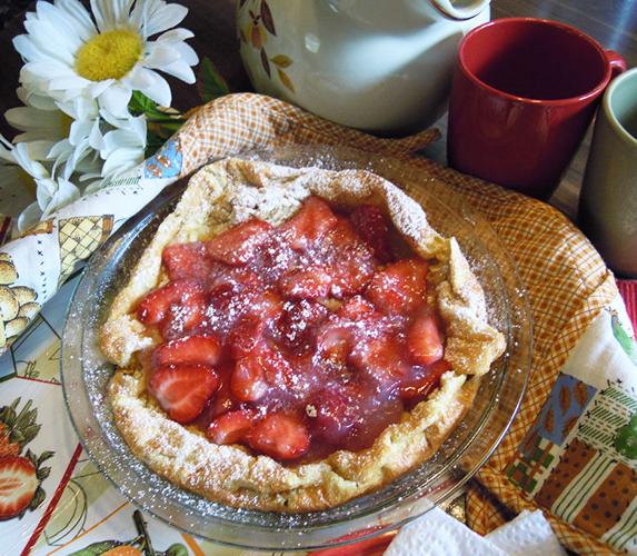 Strawberry Puff Pancake