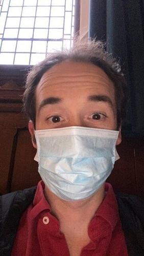 Man with no taste or smell for years from covid had them restored – by CHEWING GUM