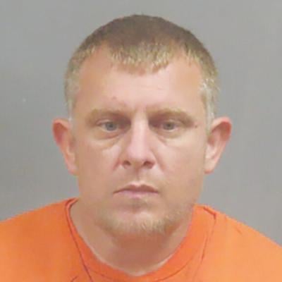 House Springs man accused of stealing pickup tailgate
