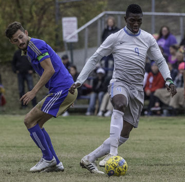 Ted Howell D4-136.jpg