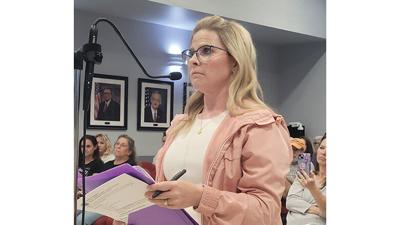 Sarah Lurkins, who helped organize a group of Arnold residents to try to stop the now abandoned road project, said the group will no longer collect signatures to try to force a recall election for all elected city officials.